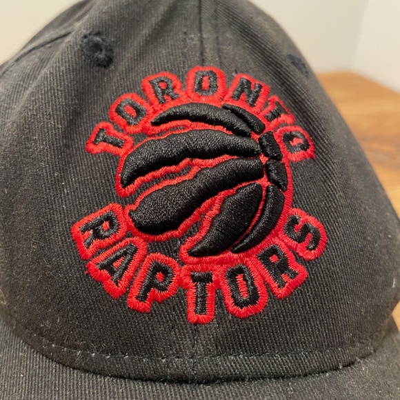 Toronto Raptors NBA Baseball Hat Black Embroidered Logo YOUTH Adjustable - Picture 8 of 11